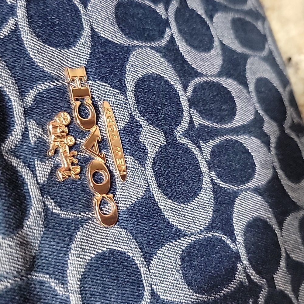 Coach EUC Jamie Camera Bag In Signature Denim - Picture 3 of 10